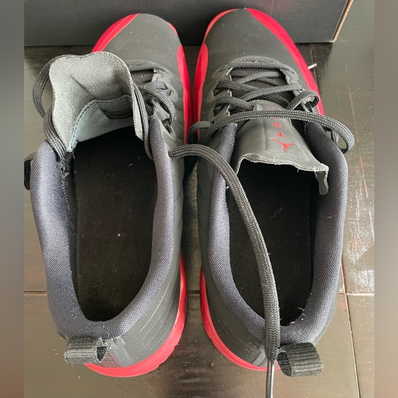 Gently worn Jordan trainer prime bg men’s size 7 - Picture 15 of 15